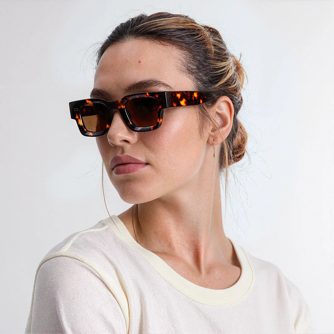 Marnie timeless chic sunglasses