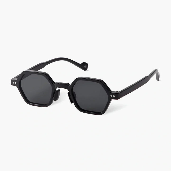 Kirra warm-tone classic sunglasses